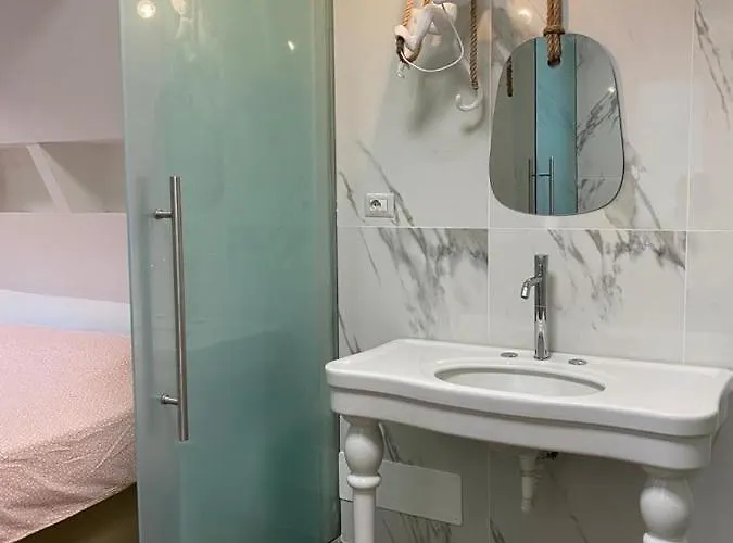 I Sogni Nel Cassetto Airport Blq 펜션 *